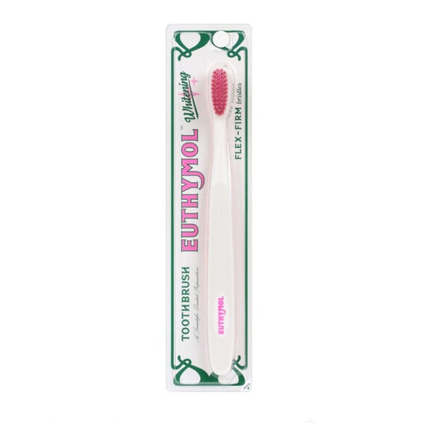 Euthymol Whitening Zahnbürste – Weisse Handzahnbürste mit Flex-Firm-Technologie für sanfte Plaque-Entfernung. Abbildung Zahnbürste in Verpackung