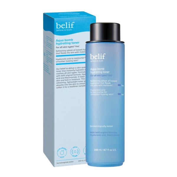 belif Aqua Bomb Hydrating Toner 200ml - Tonique hydratant pour le visage à l'acide hyaluronique & au niacinamide. Photo du produit avec l'emballage. 