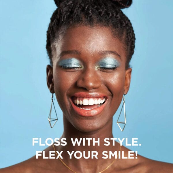 REACH POP fil dentaire menthe - fil dentaire végétal, ciré, 384 microfils & emballage durable, 50m. Illustration Floss with Style. Flex your Smile ! 